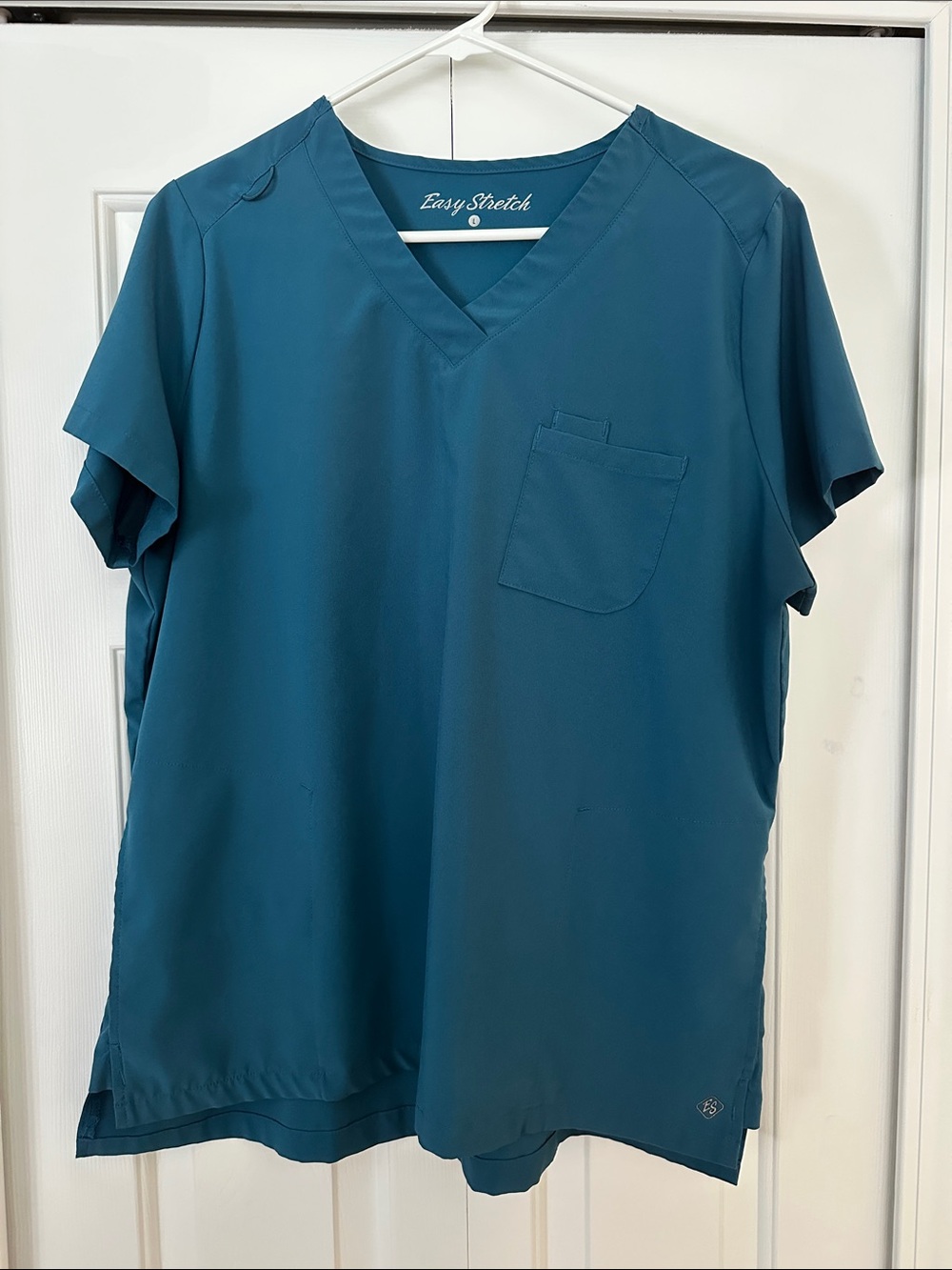 Easy Stretch Women's V-Neck Tee in Teal